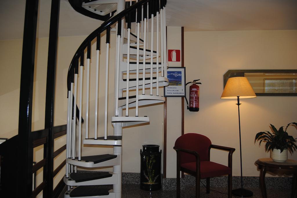 Hostal El Mirador La Lastrilla Værelse billede